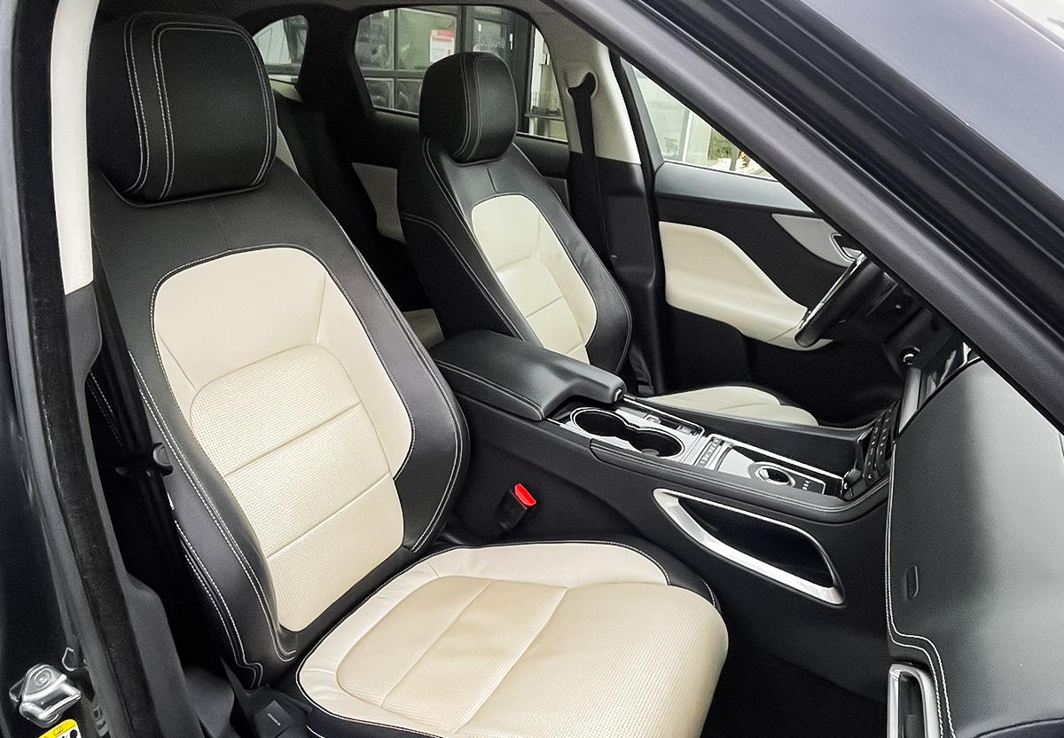 Jaguar F-Pace R-Sport 30d AWD NAVI VIRTUAL PANO AHK