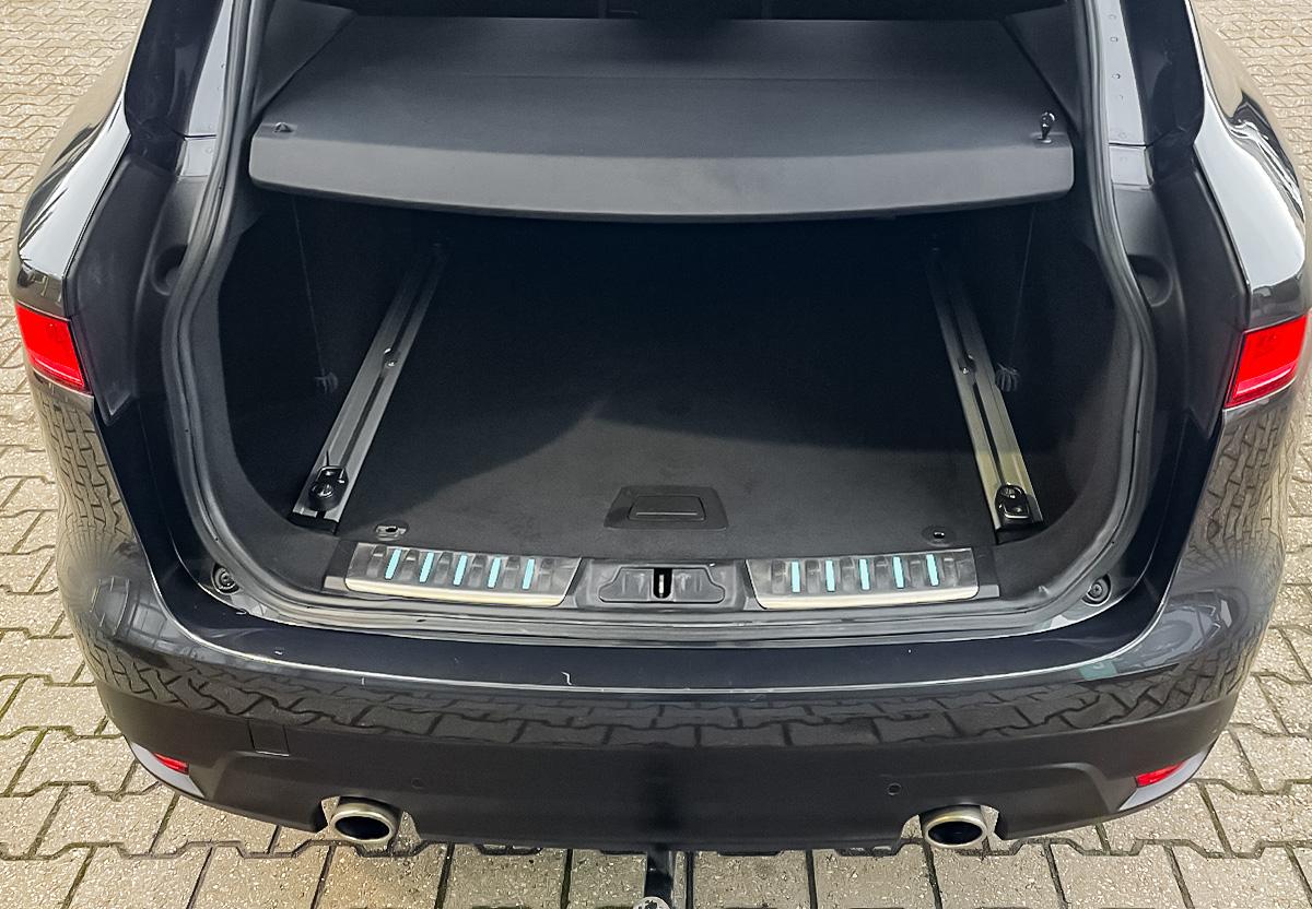 Jaguar F-Pace R-Sport 30d AWD NAVI VIRTUAL PANO AHK