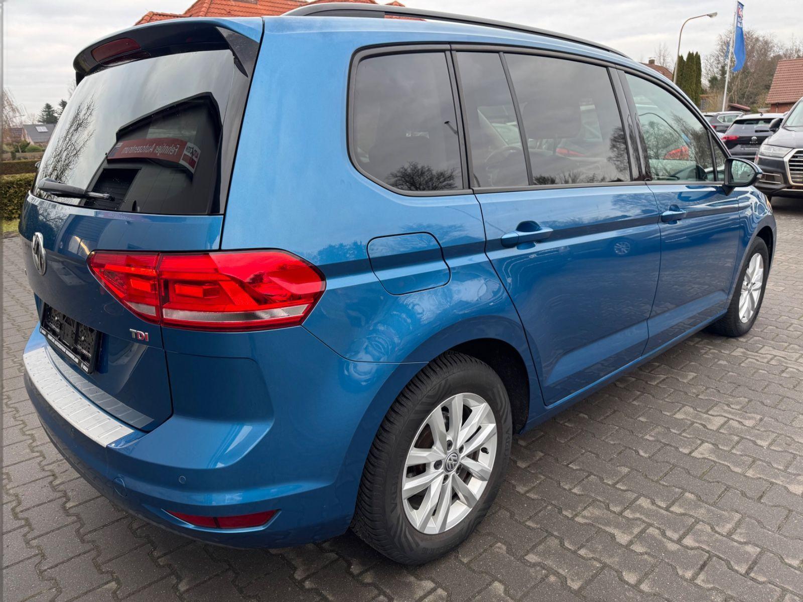Volkswagen Touran Comfortline BMT,7-SITZER,PDC,TEMPOMAT,TOP