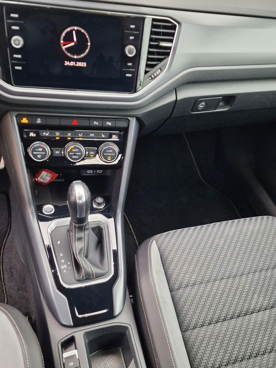 Volkswagen T-Roc Cabriolet R-Line ISOFIX KAM 1.HD 19 %