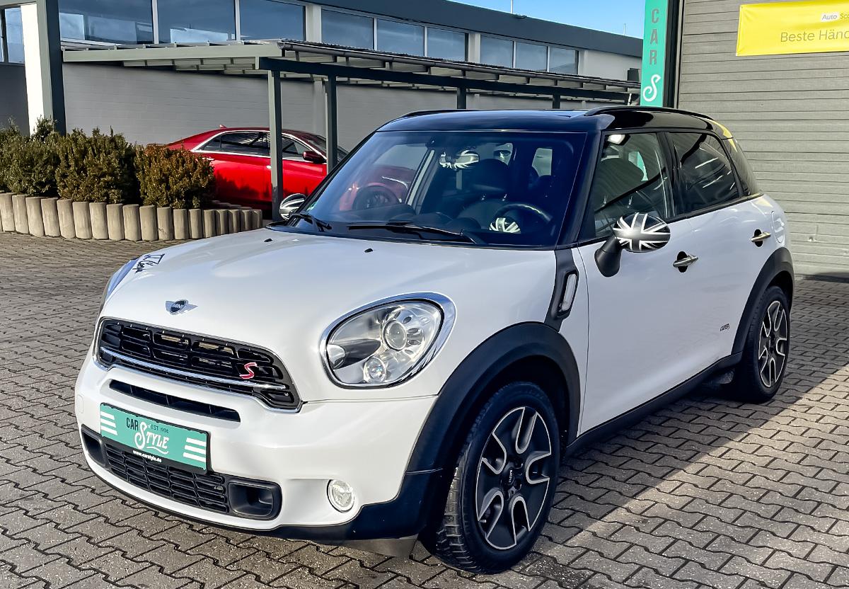 MINI Cooper S Countryman PANO HARMAN KARDON NAVI PDC SHZ 