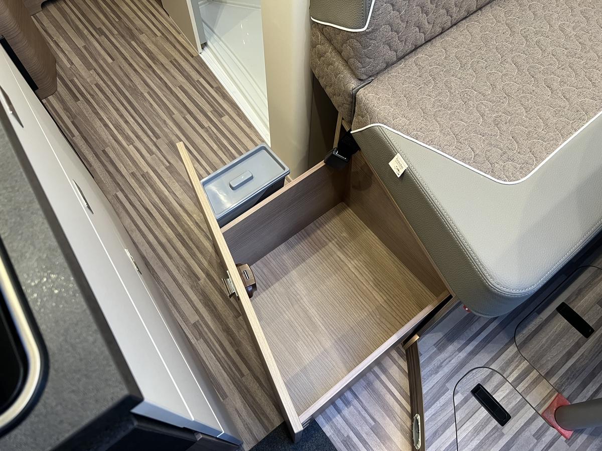 Malibu Diversity 640 LE K Skyview GT+AHK+ACC+Chassis-Plus