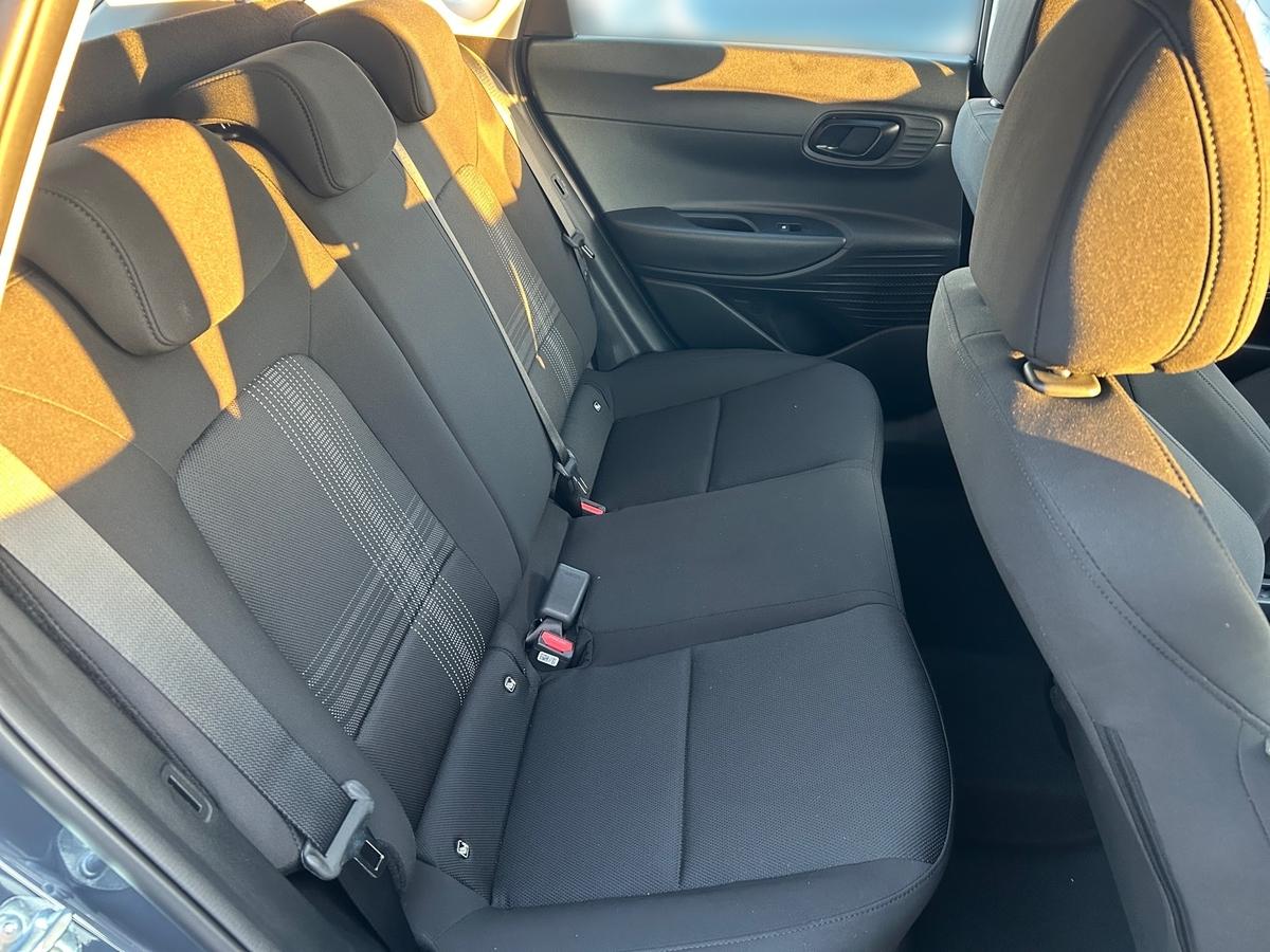 Hyundai Bayon 1.0 T-GDI 6-MT Select Android/CarPlay+Klima+LED+PDC