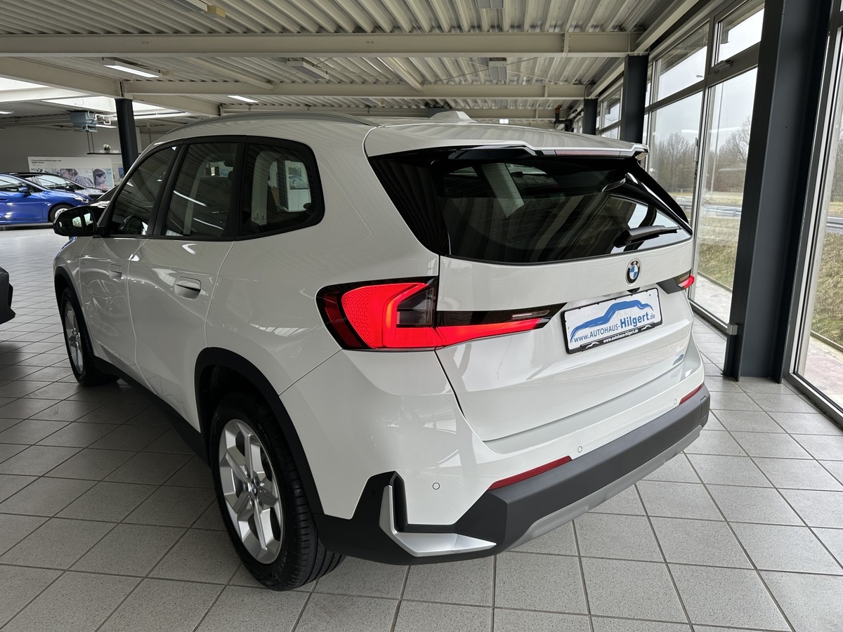 BMW X1 xDrive23i LED HUD LED PDC Kamera Sitzhz. Klimaauto