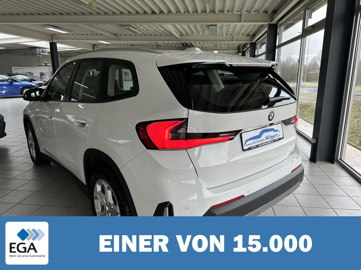 BMW X1 xDrive23i LED HUD LED PDC Kamera Sitzhz. Navi. Klimaauto