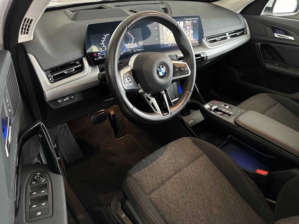 BMW X1 xDrive23i LED HUD LED PDC Kamera Sitzhz. Klimaauto