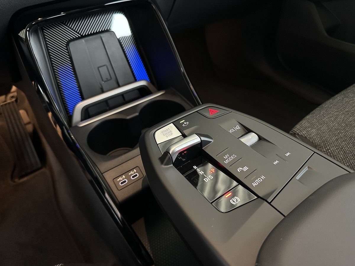 BMW X1 xDrive23i LED HUD LED PDC Kamera Sitzhz. Klimaauto