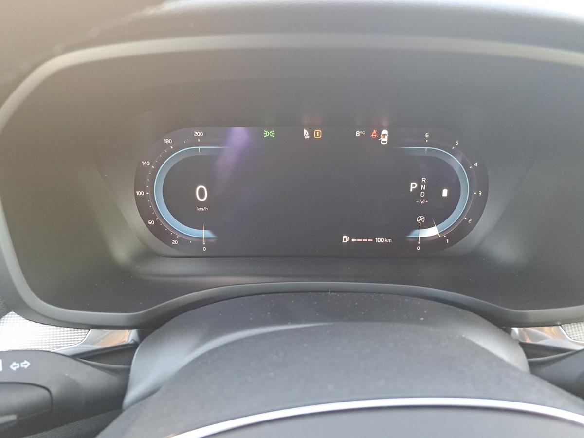 Volvo V60 B4 (Diesel) Plus Dark*PANORAMA-DACH*HARMAN/KARDON*R-CAM*