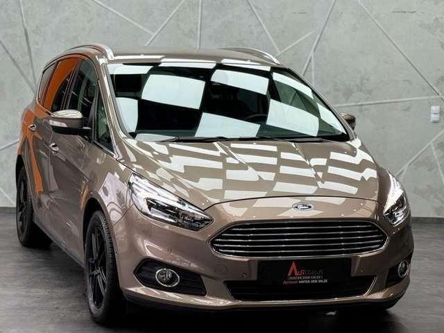 Ford S-Max Titanium 2.0CDTI*ACC*AHK*LED*LED*RFK*