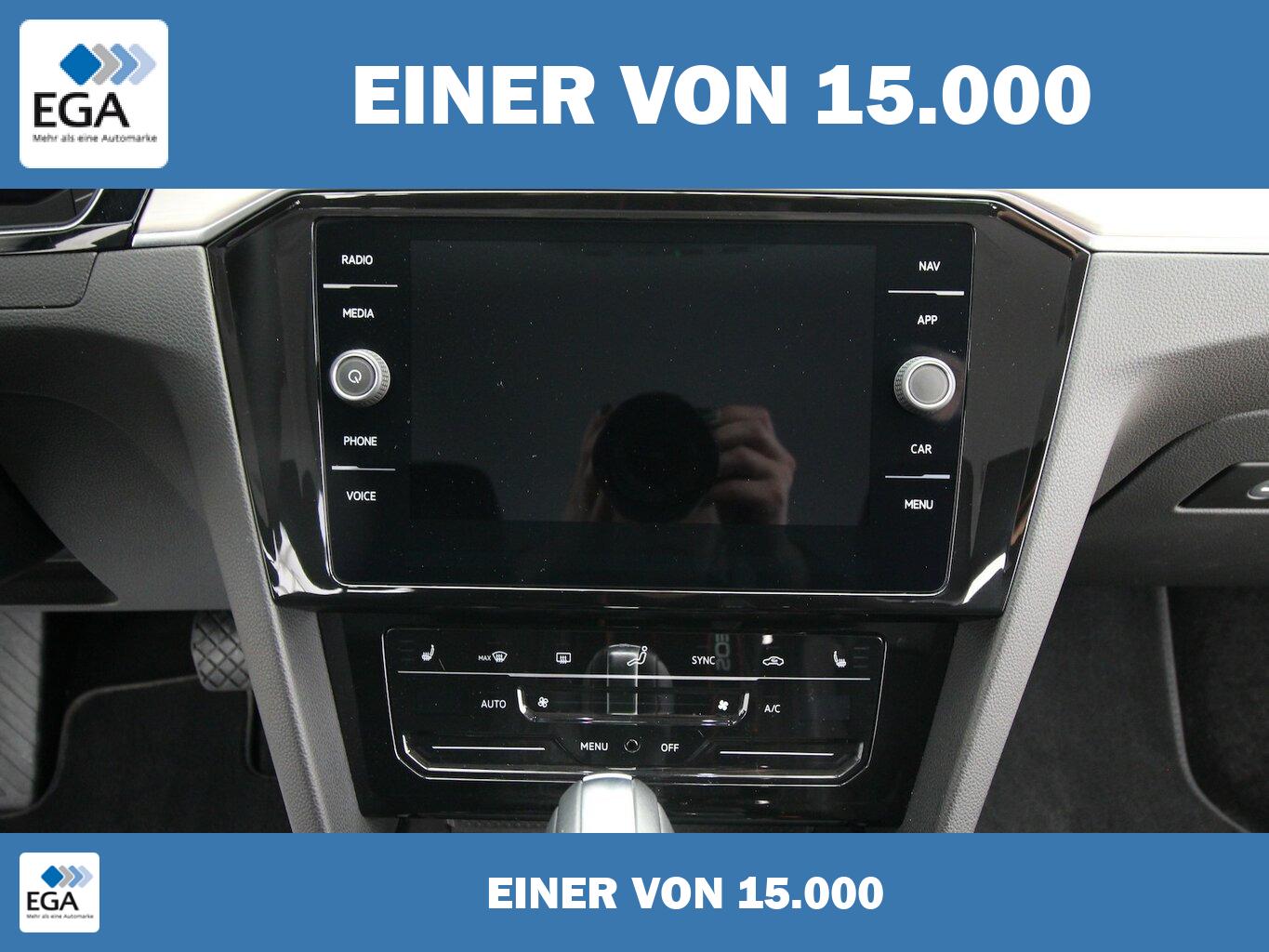 Volkswagen Passat Variant 2.0 TDI BMT 7-DSG Elegance R-Line
