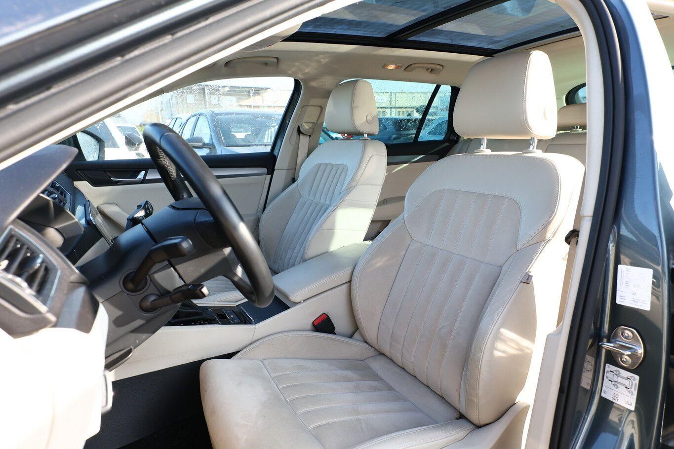 Skoda Superb Combi 1.5 TSI 150 DSG Style Pano Nav ACC