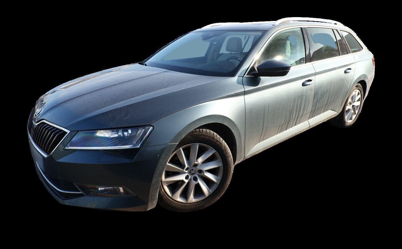 Skoda Superb Combi 1.5 TSI 150 DSG Style Pano Nav ACC