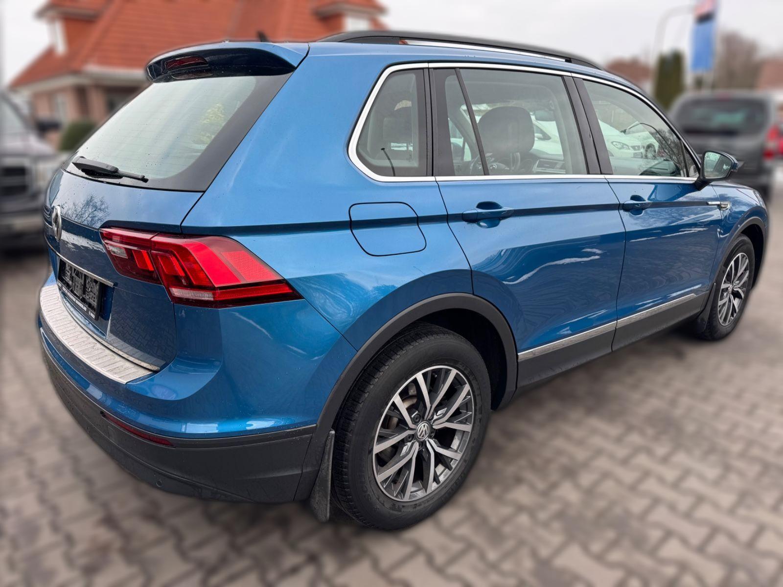 Volkswagen Tiguan NAVI SHZ TEMPOMAT AHK