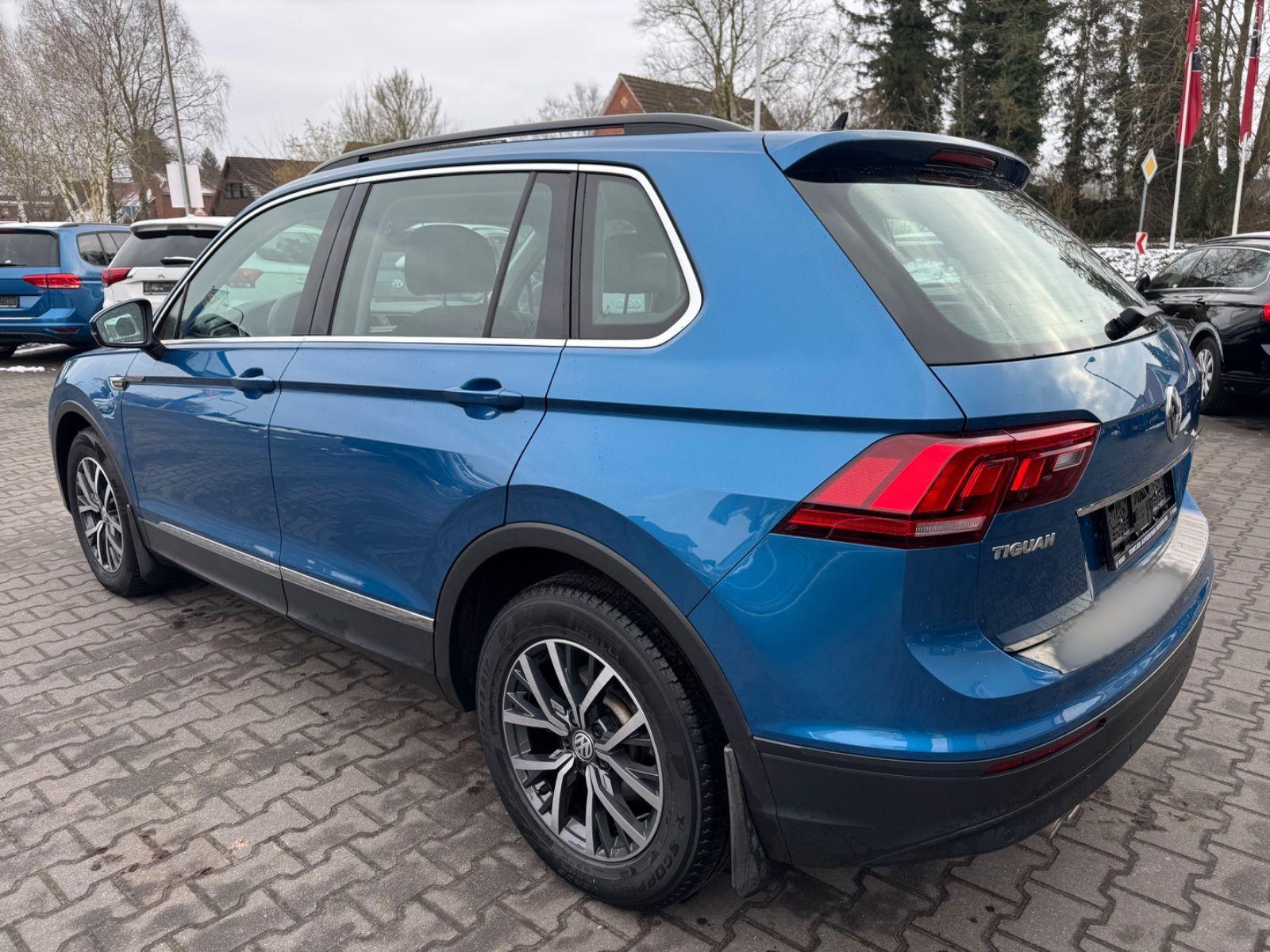 Volkswagen Tiguan NAVI SHZ TEMPOMAT AHK