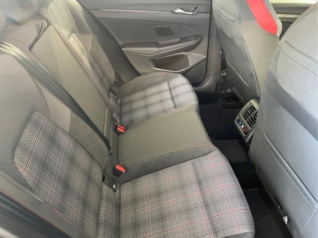 Volkswagen Golf DSG AHK+IQ.Light+Drive+Black+Harman+...