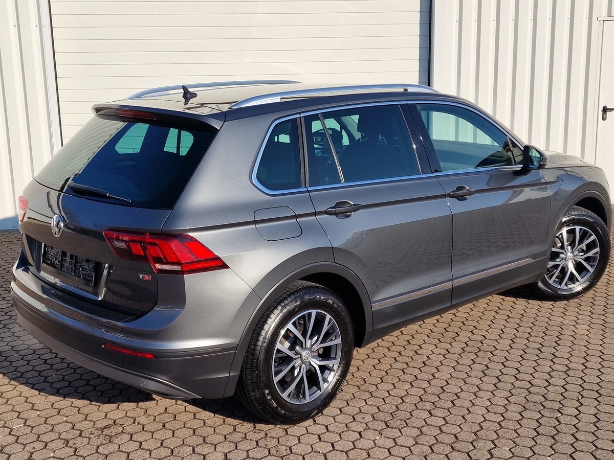 Volkswagen Tiguan  TSI Comfortline*PDC*Sitzheizung