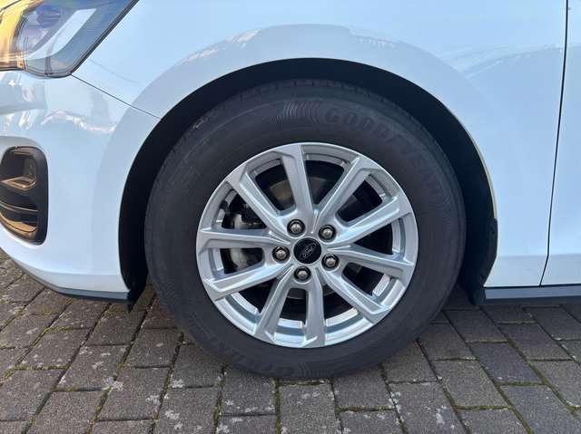Ford Focus Cool&Connect*Aut.*KAM*NAV*LED*ACC*CARPLAY*Keyfree