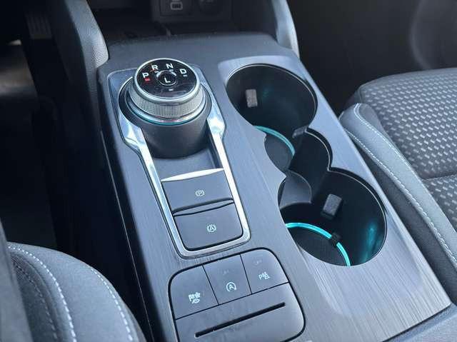 Ford Focus Cool&Connect*Aut.*KAM*NAV*LED*ACC*CARPLAY*Keyfree