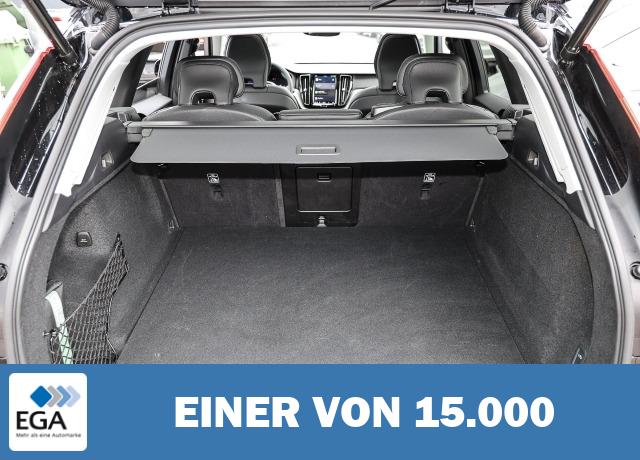 Volvo XC60 Ultimate Dark 2WD B4 Diesel EU6d HUD AD digitales Cockpit Memory Sitze Soun