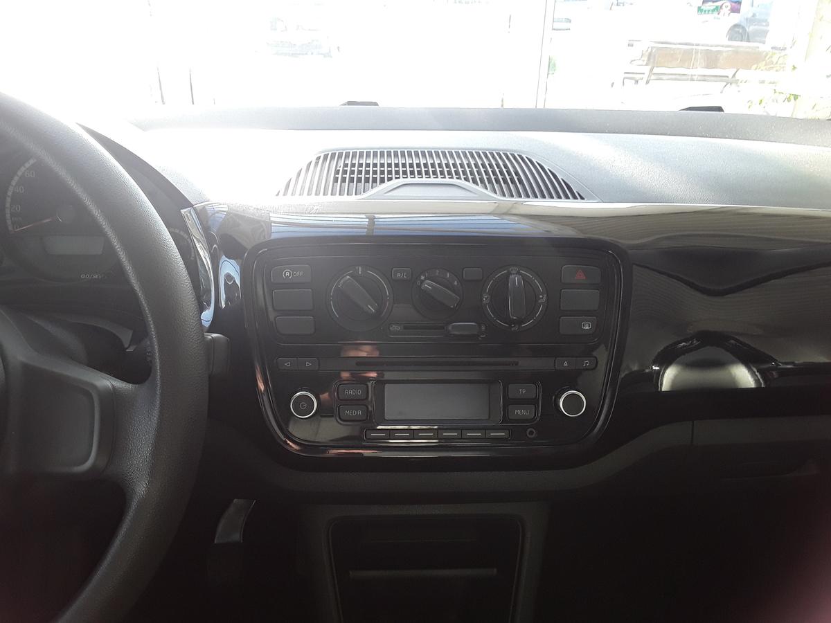 Volkswagen up! 1.0 BMT move