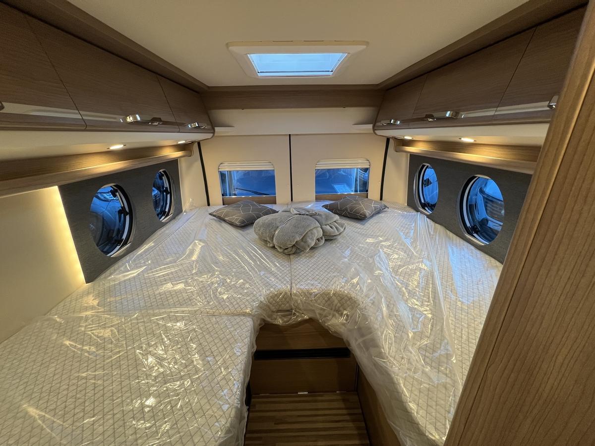 Malibu Van Two Rooms 640 LE RB GT Skyview+180PS+Dieselheizung