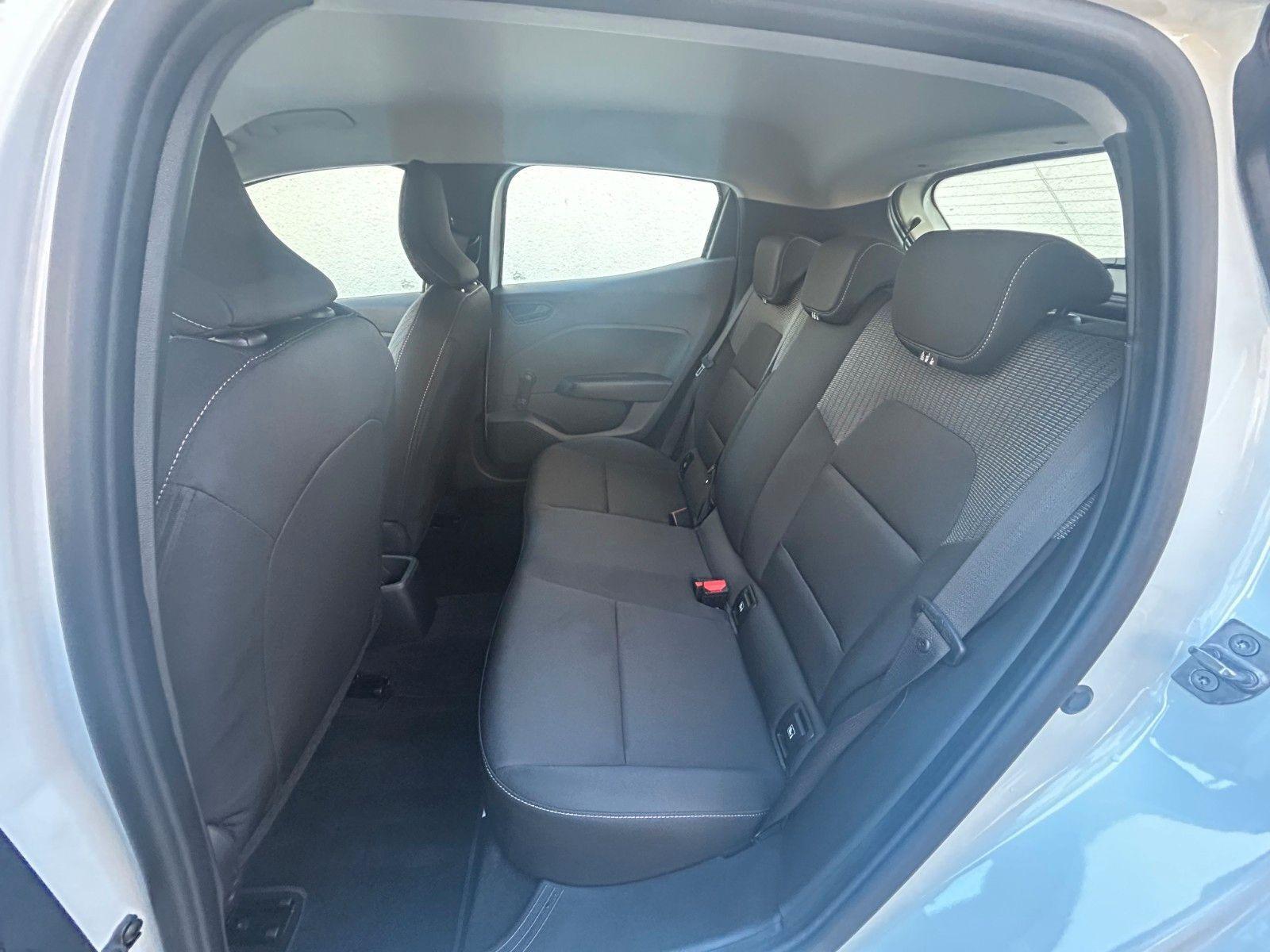 Mitsubishi Colt Basis, LED, DAB, CarPlay