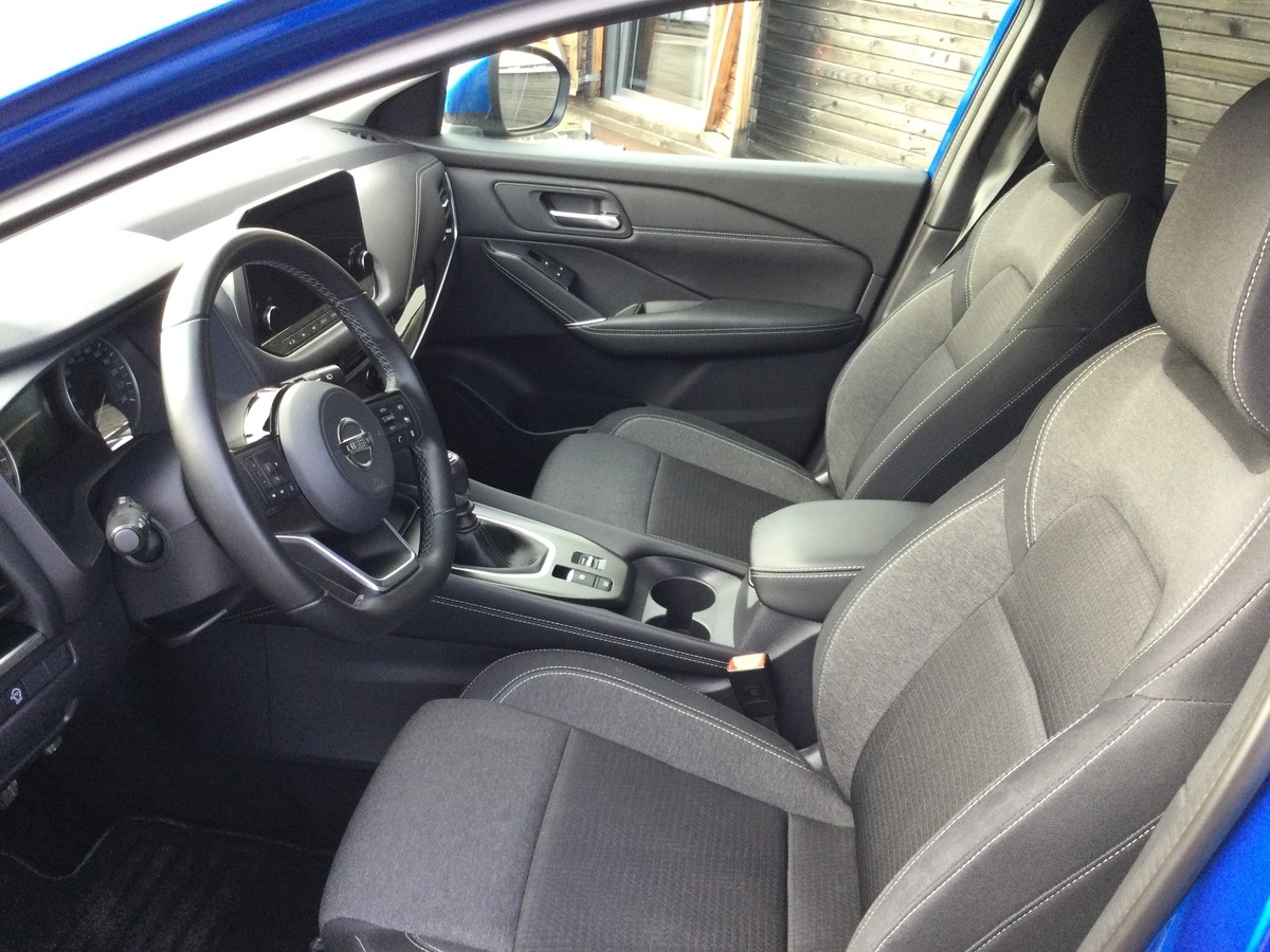 Nissan Qashqai 1.3 DIG-T N-Connecta (EURO 6d)  