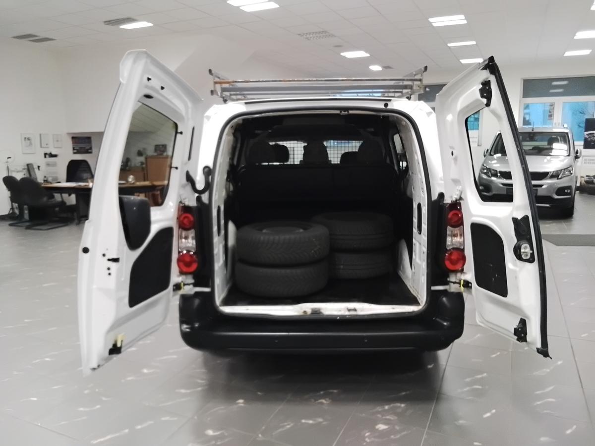 Peugeot Partner Doppelkabine Klima Handel-Export-Vermittlung