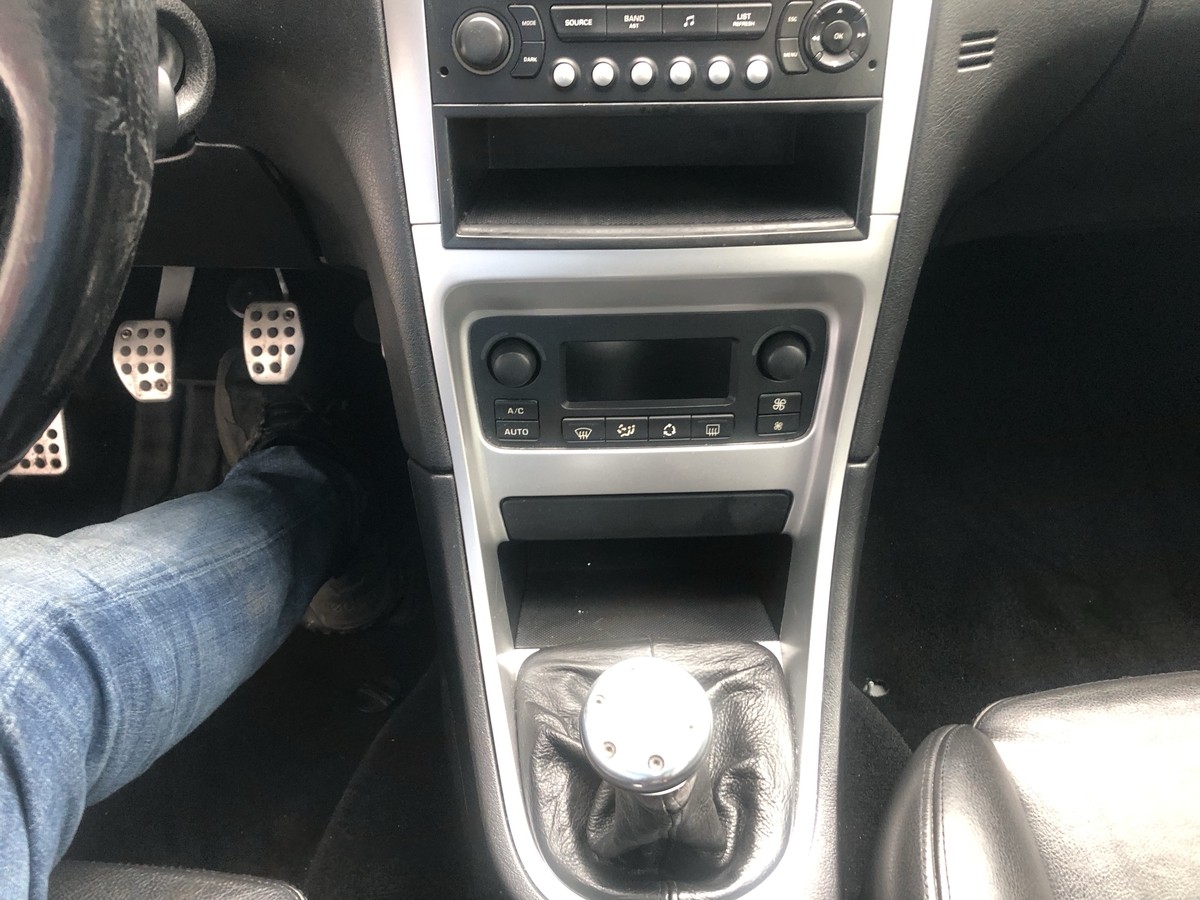 Peugeot 307 CC 1.6 HU 11/26 LEDER  SHZ AHK 2 H  HEIZUNG DEFEKT
