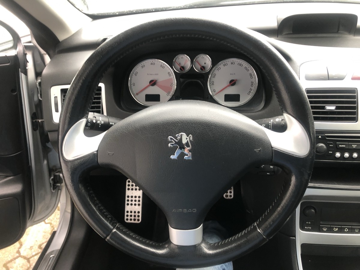 Peugeot 307 CC 1.6 HU 11/26 LEDER  SHZ AHK 2 H  HEIZUNG DEFEKT