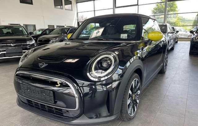 MINI Cooper SE Electric Trim Navi Leder PDC APP Connect SitzHZG d