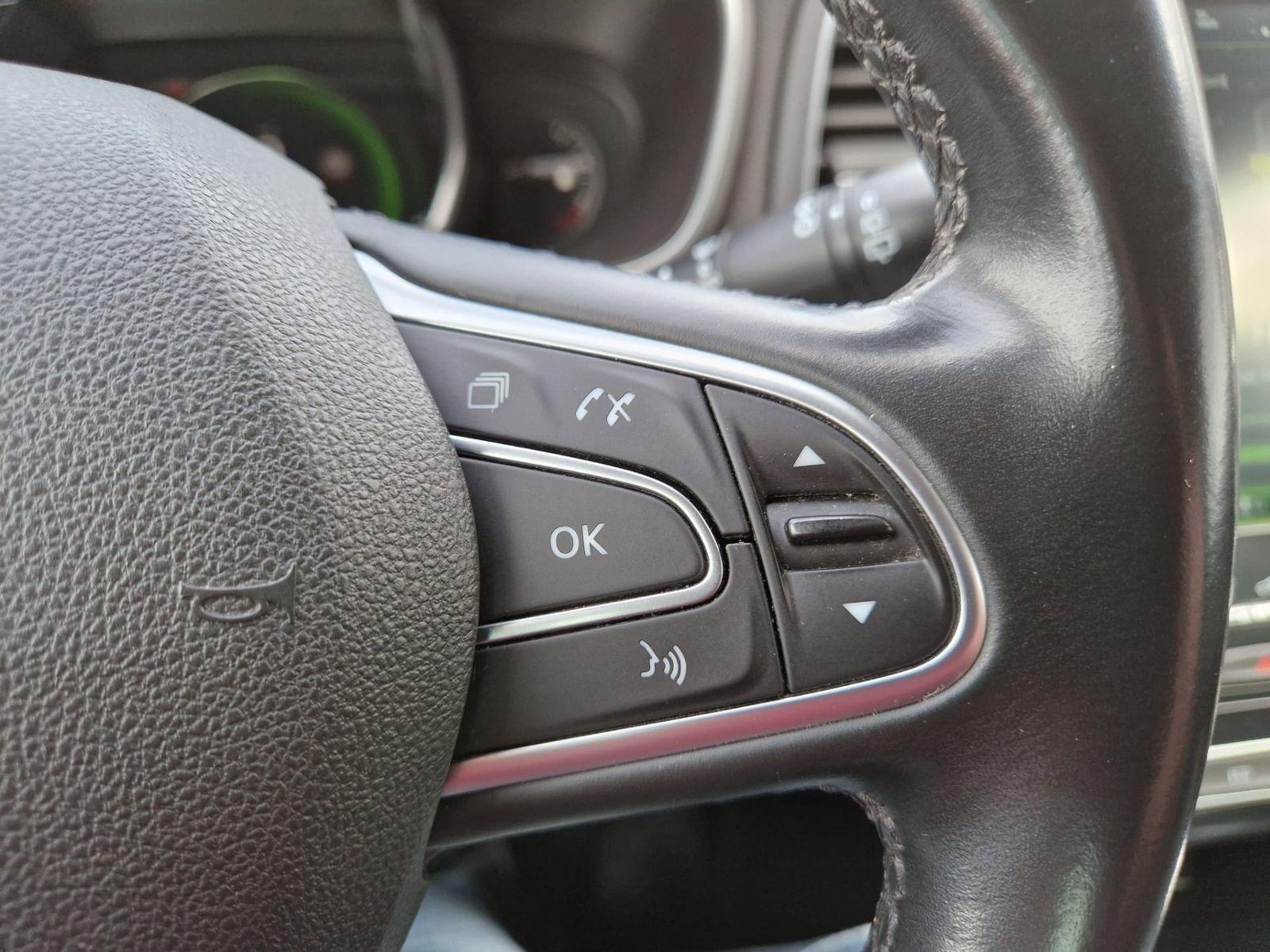 Renault Megane IV Grandtour BOSE-Edition Navi Sitzheiz.