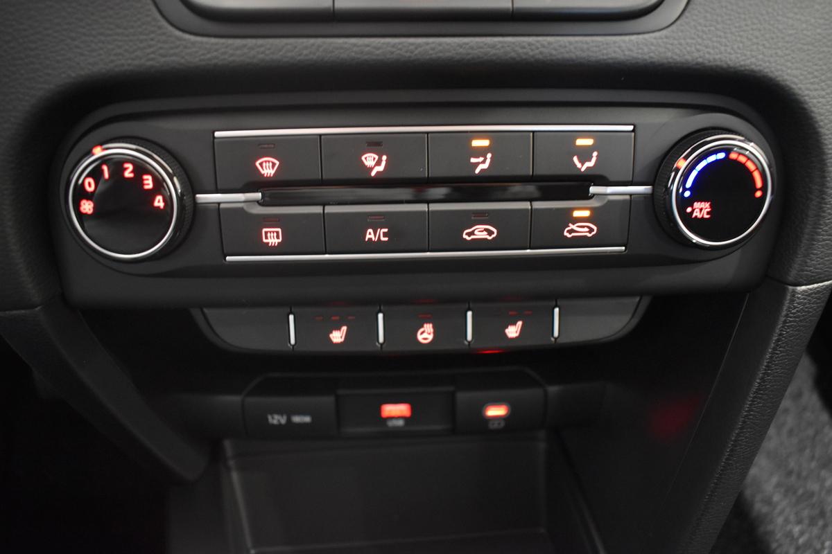Kia cee'd Sportswagon 1.5TGDI LED Kamera APP