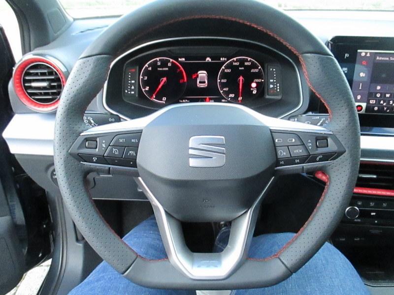 Seat Ibiza 1.0 TSI FR  Klima Alu Rückfahrkamera Navi LED