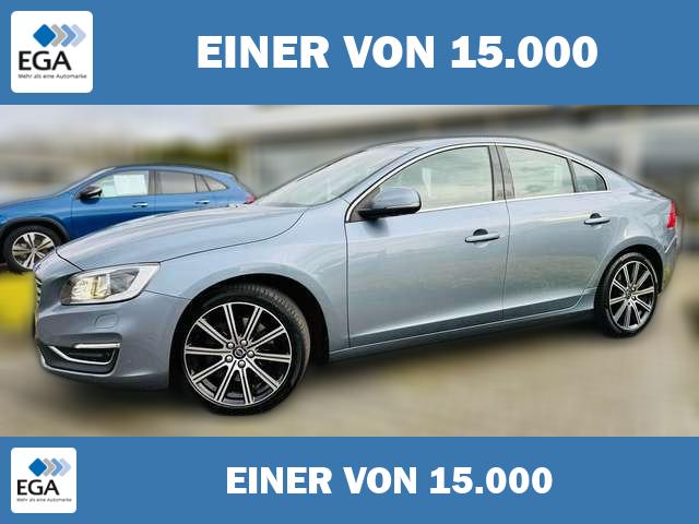 Volvo S60 2,0 D5, SUMMUM, Autom., Bi-Xenon, AHK, PTS, Navi,