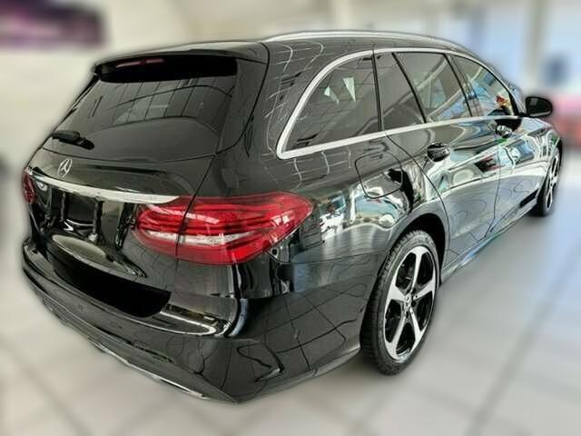 Mercedes-Benz C 300 T-MODELL D 4MATIC AMG-Style