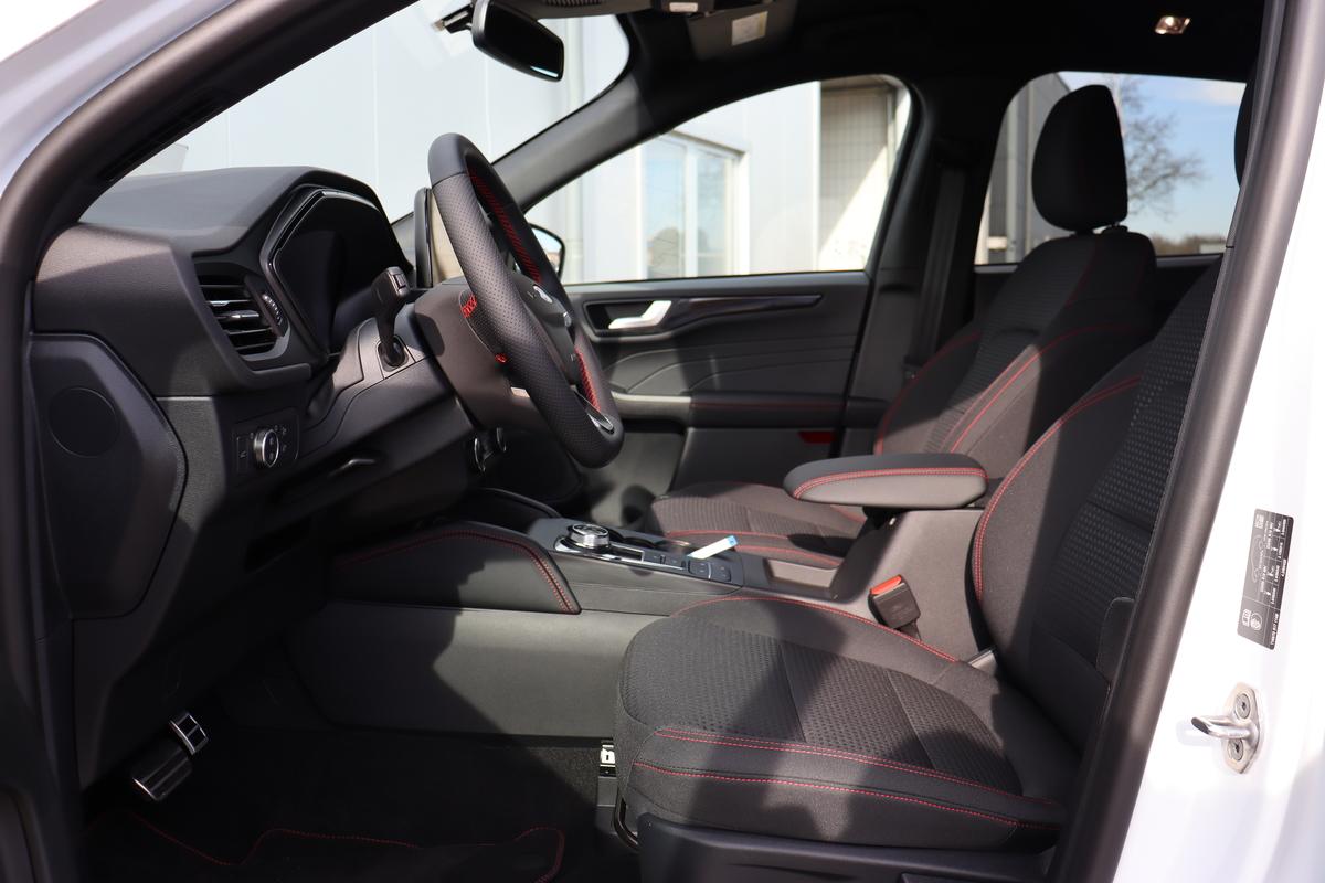 Ford Kuga 2.5 Duratec Hybrid FHEV St-Line FWD (EURO 6d)