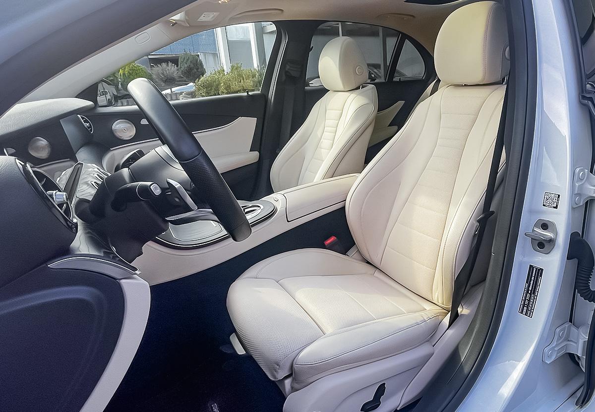 Mercedes-Benz E 400 d AMG Line 4Matic WIDE PANO SHZ PDC RFK