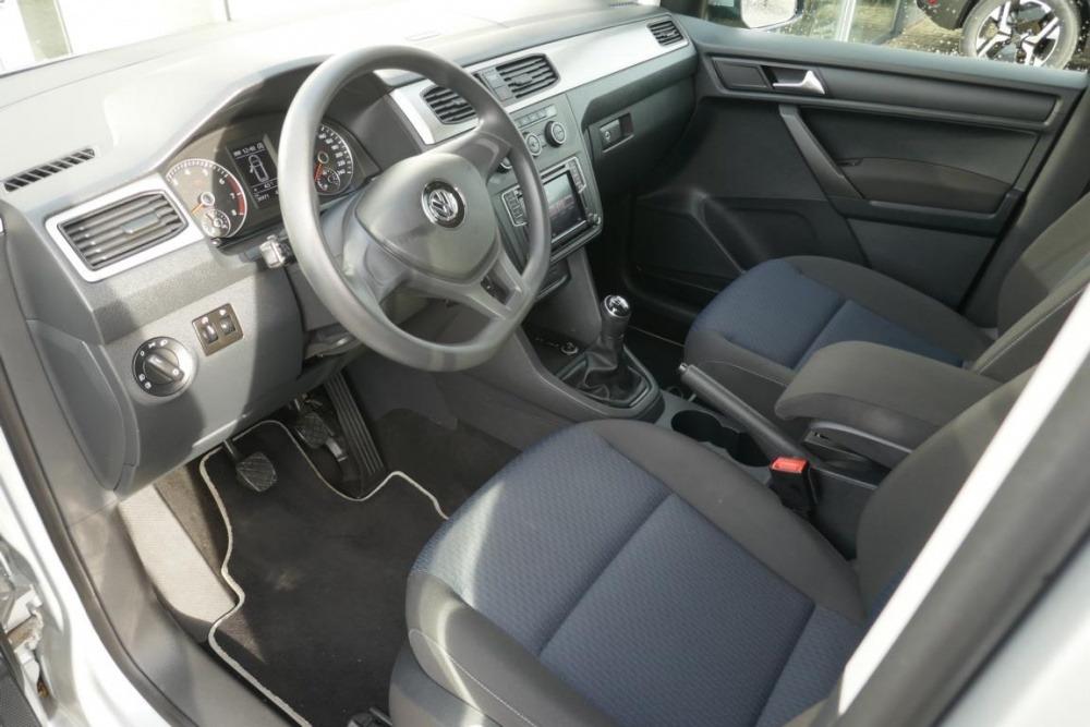 Volkswagen Caddy TRENDLINE 62kW ParkAs. Stdhzg Navi Kamera