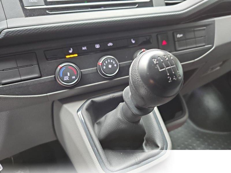 Volkswagen T6.1 Kombi 2.0 TDI L2H1 KLIMA 9-SITZE HECKFLÜGELTÜREN