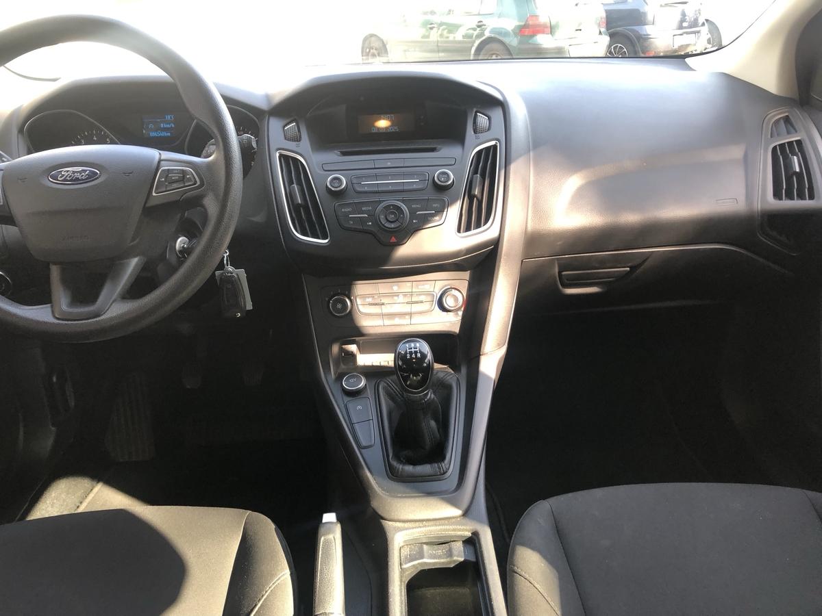 Ford Focus 1.0 EcoBoost*Ambiente*AHK*ALU FELGEN*KLIMA*3 Hand