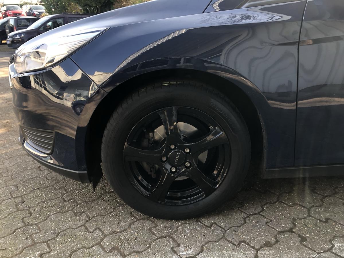 Ford Focus 1.0 EcoBoost*Ambiente*AHK*ALU FELGEN*KLIMA*3 Hand