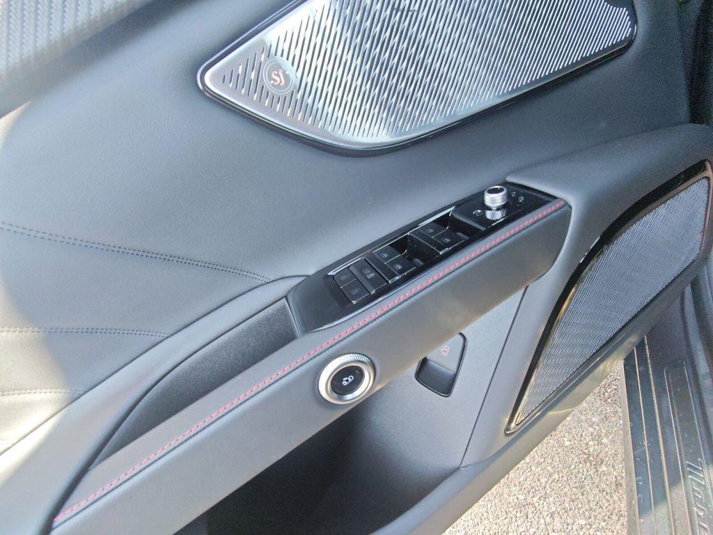 Maserati Grecale Trofeo MY 24 AHK+360°KAMERA+SITZLÜFTUNG