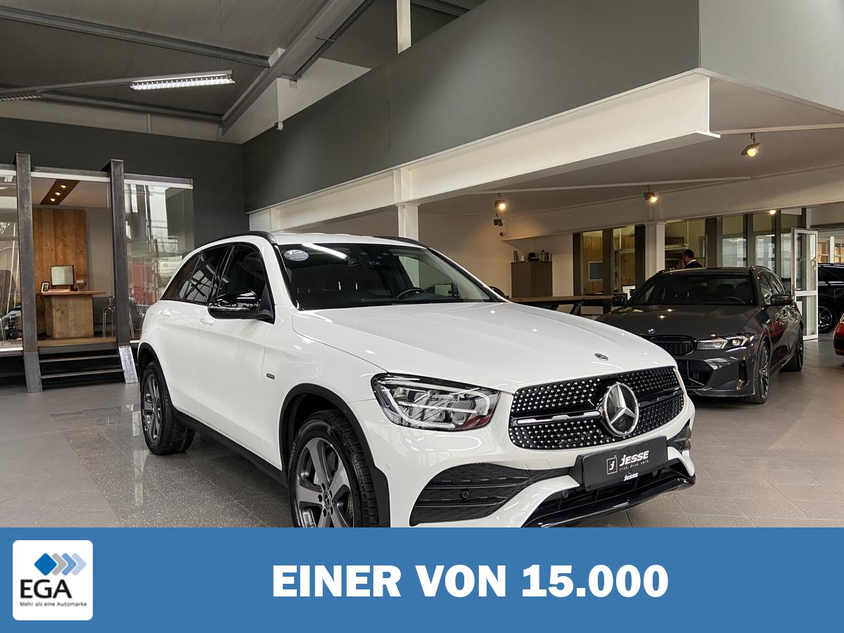 Mercedes-Benz GLC 300 e AMG Line 4M Night-Paket LED MBUX