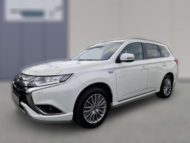 Mitsubishi Outlander Basis 4WD 2.4 Kamera App