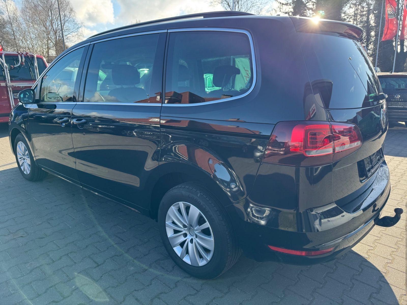 Volkswagen Sharan 2,0 TDI Comfortline AHK NAVI SHZ 7-SITZER