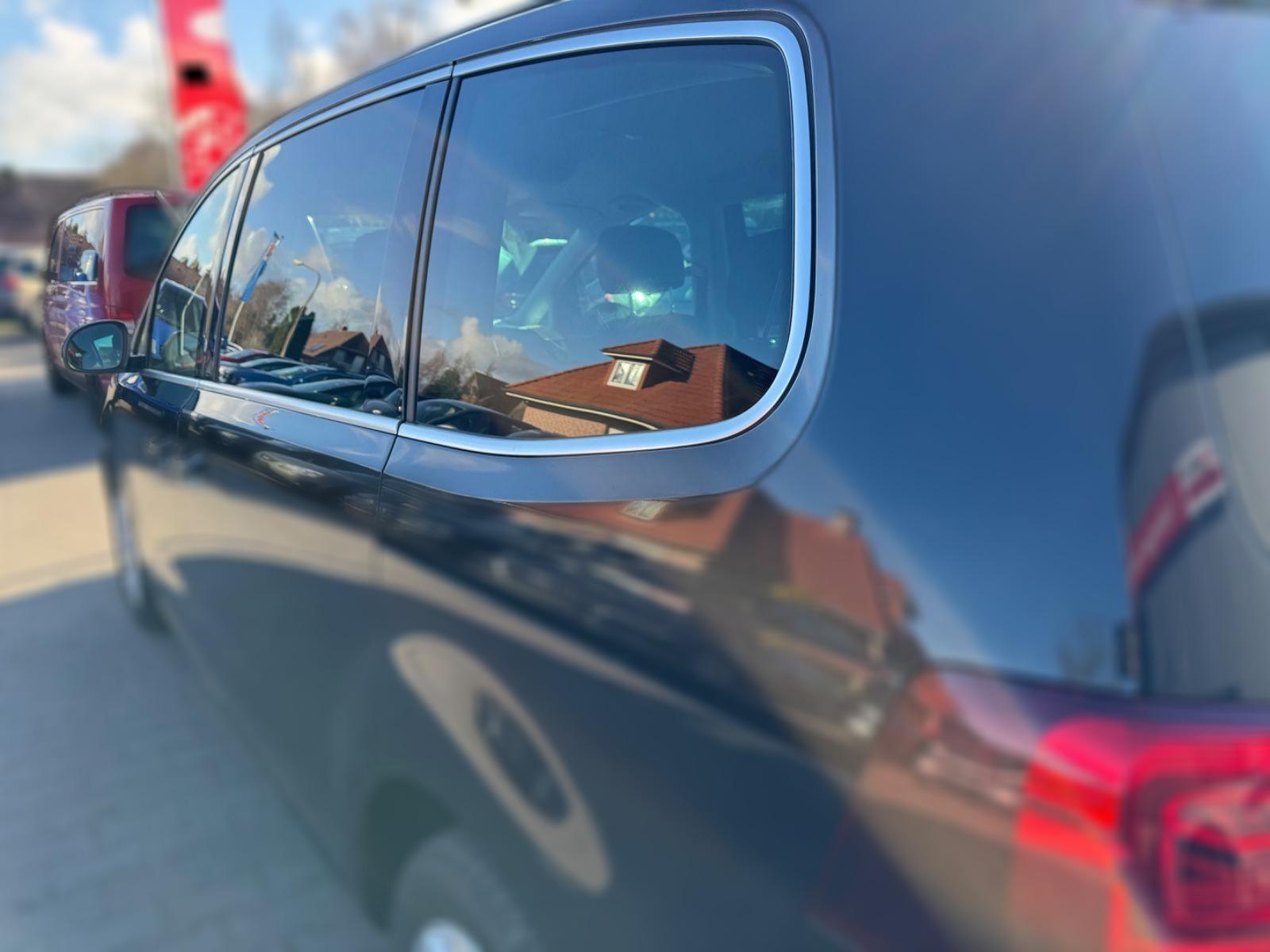 Volkswagen Sharan 2,0 TDI Comfortline AHK NAVI SHZ 7-SITZER
