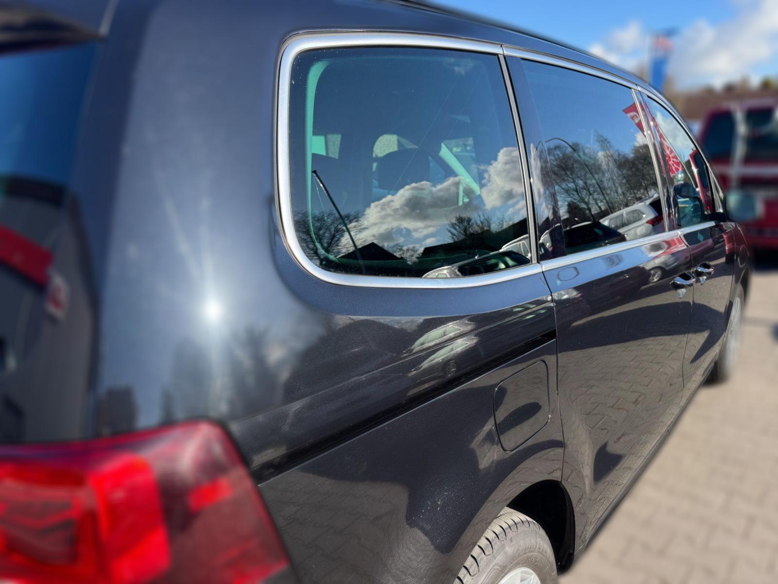 Volkswagen Sharan 2,0 TDI Comfortline AHK NAVI SHZ 7-SITZER