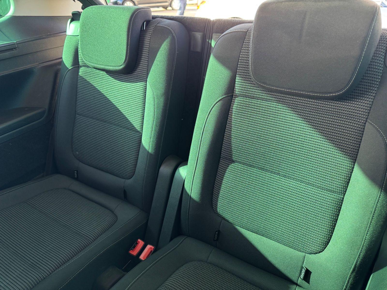 Volkswagen Sharan 2,0 TDI Comfortline AHK NAVI SHZ 7-SITZER