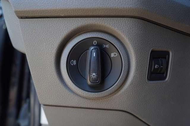 Volkswagen Crafter Pritsche 35 DOKA*L3*Lang*RWD*AHK*7-Sitze